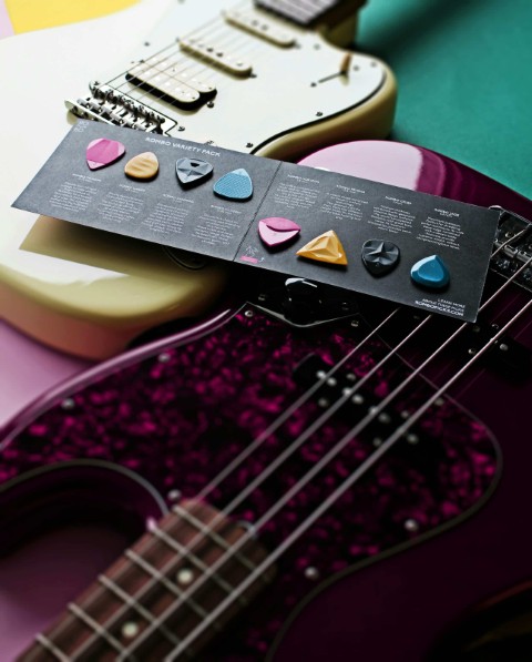 bass guitar